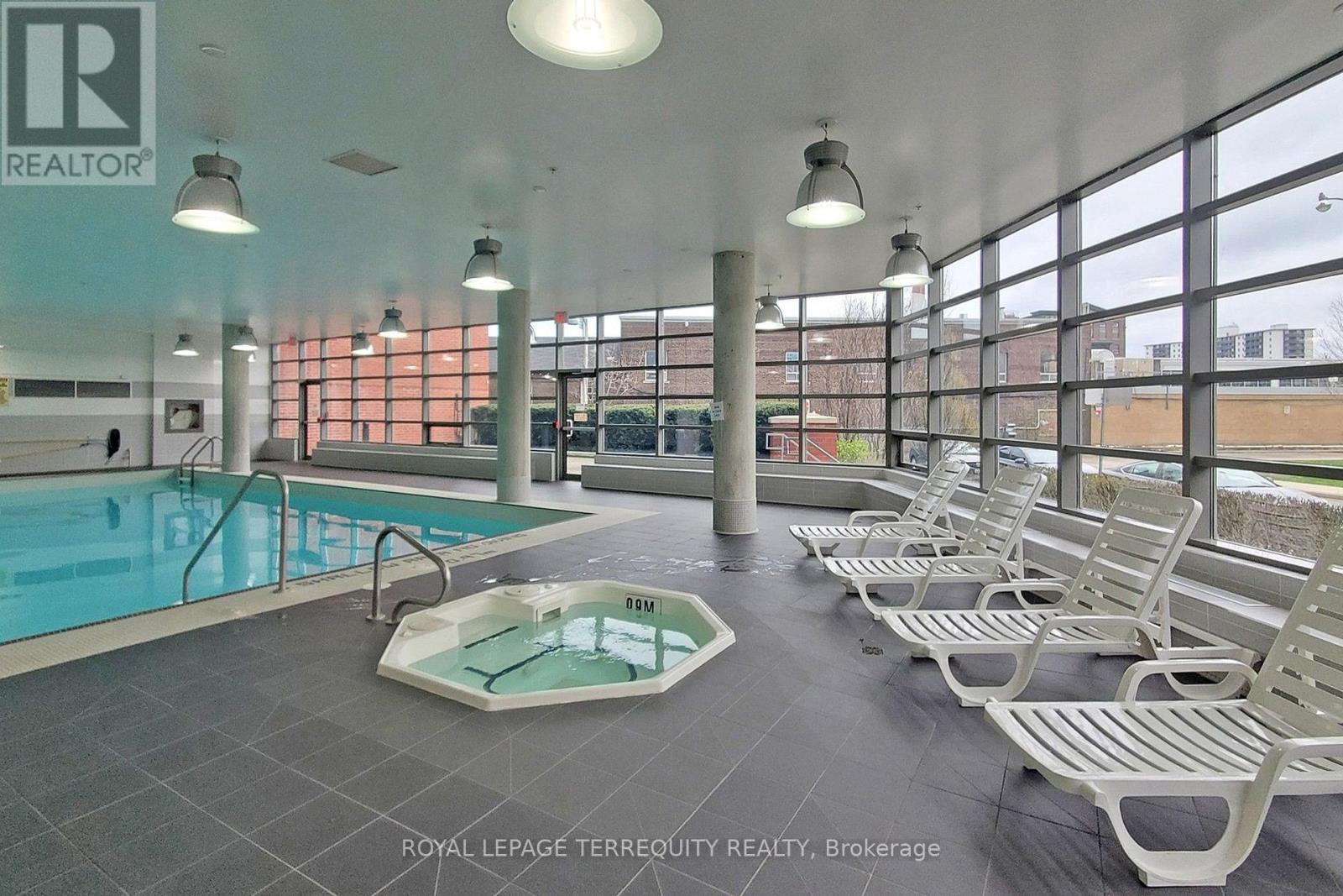 #710 38 JOE SHUSTER WAY - Image 26