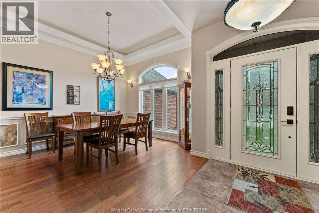 1031 HUNTINGTON BOULEVARD - 5