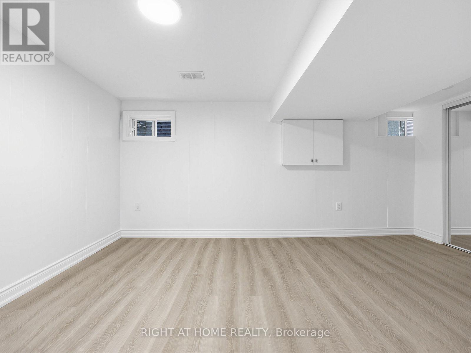 336 SPRUCEWOOD COURT - Image 24