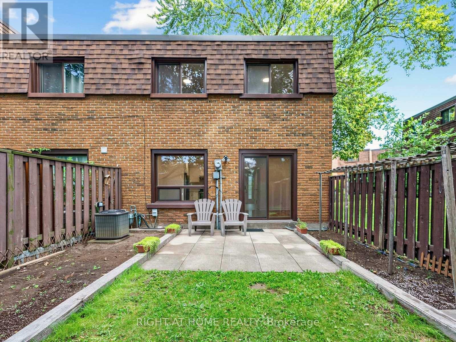 336 SPRUCEWOOD COURT - Image 30