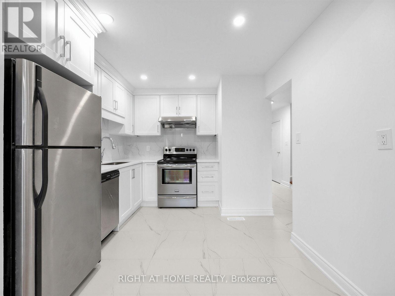 336 SPRUCEWOOD COURT - 6