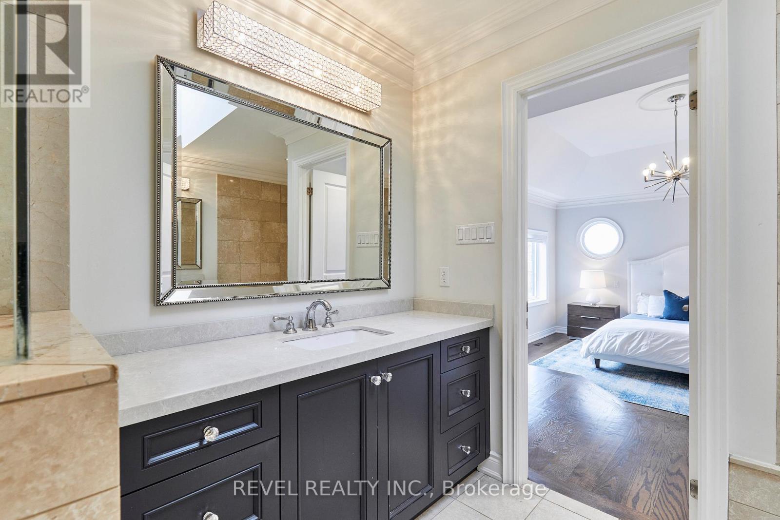 475 POPLAR AVENUE - 19
