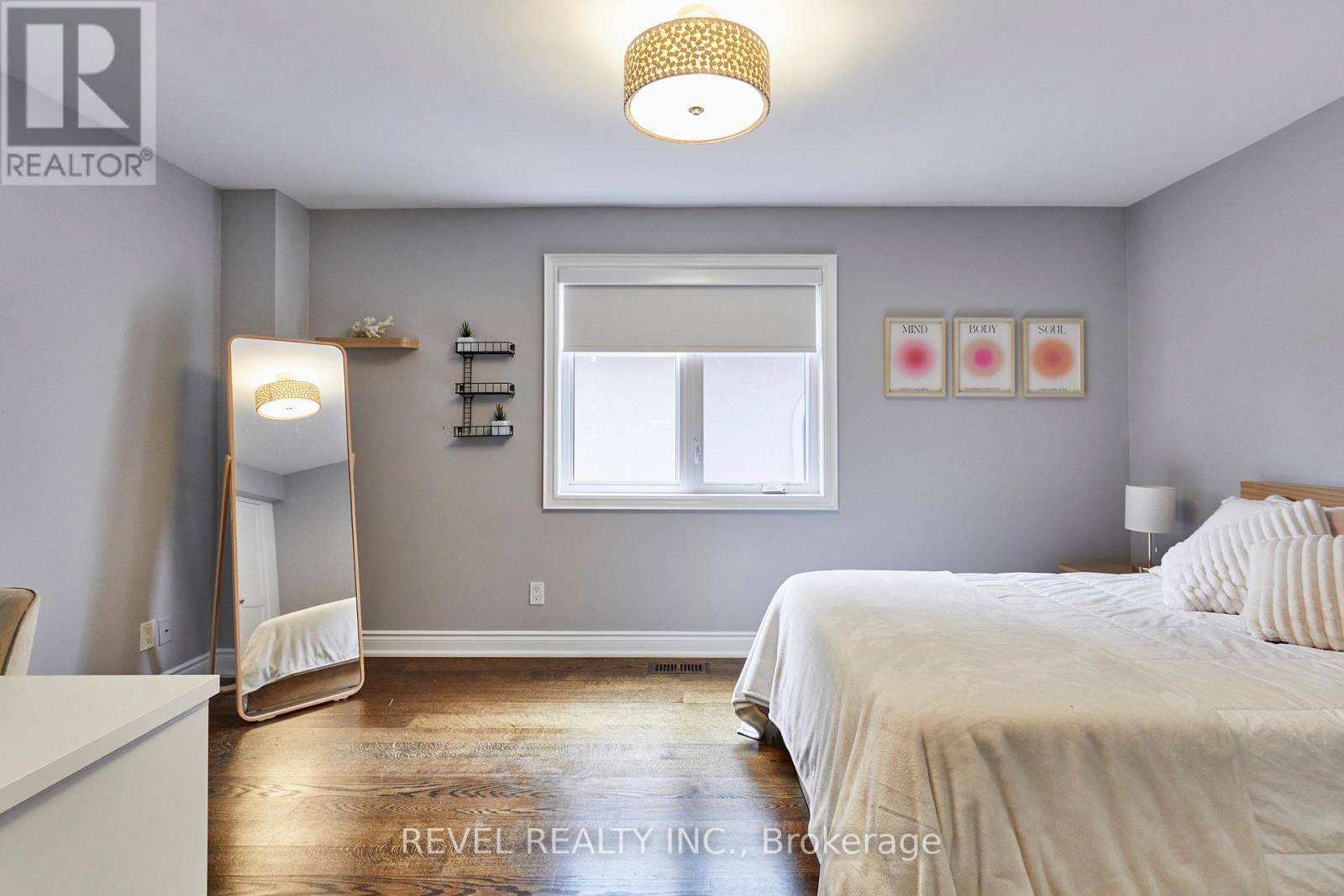 475 POPLAR AVENUE - 21