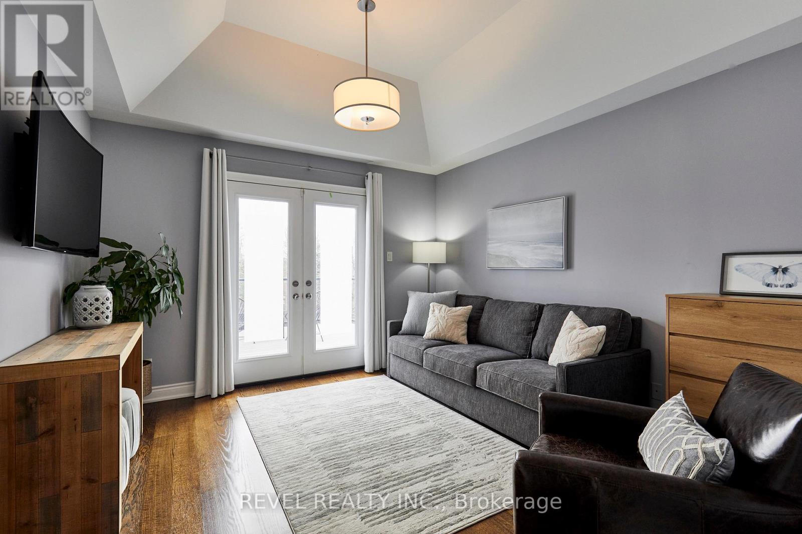 475 POPLAR AVENUE - 22