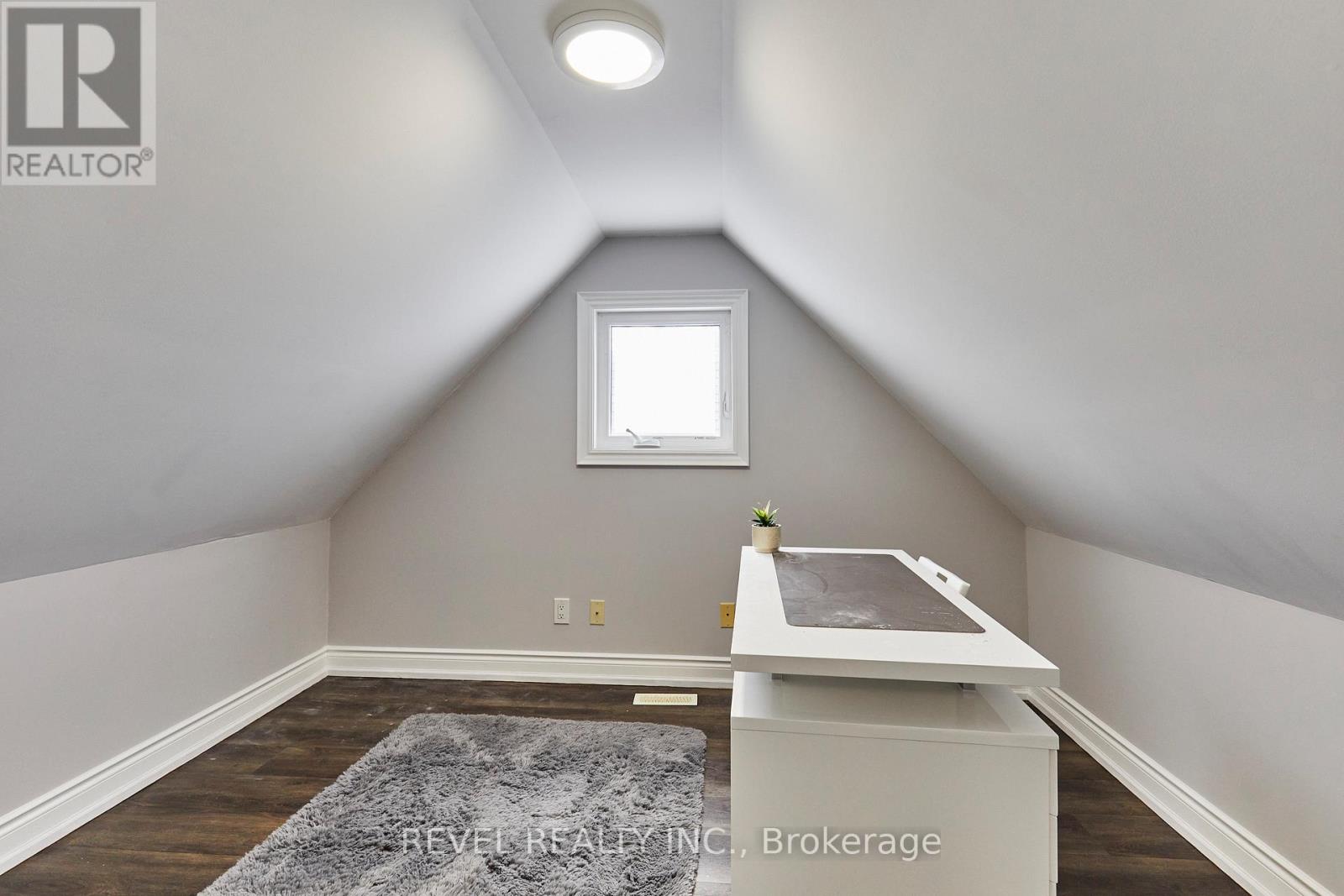 475 POPLAR AVENUE - 25