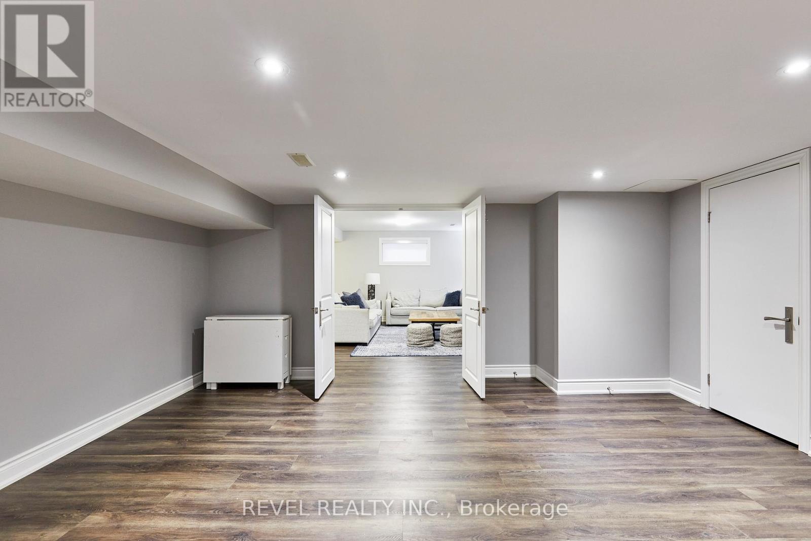 475 POPLAR AVENUE - Image 30