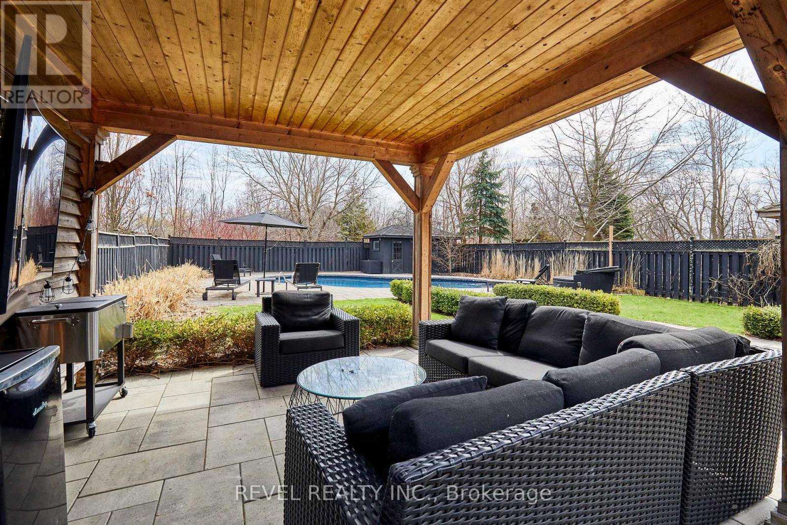 475 POPLAR AVENUE - Image 35