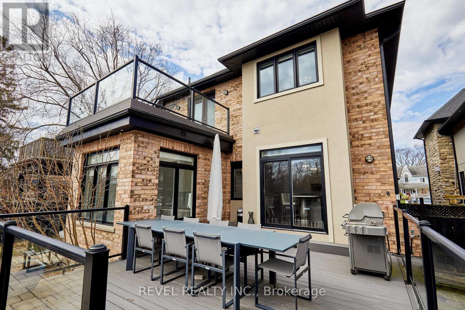 475 POPLAR AVENUE - Image 41