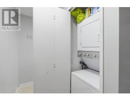 913 - 8 Lee Centre Drive, Toronto, ON M1H3H8 Photo 15