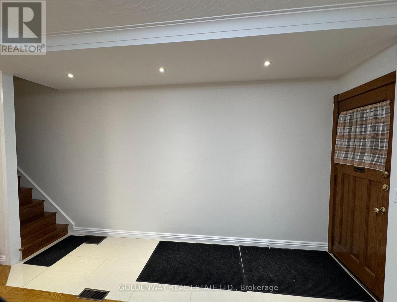 327 SPRINGDALE BOULEVARD - Image 3