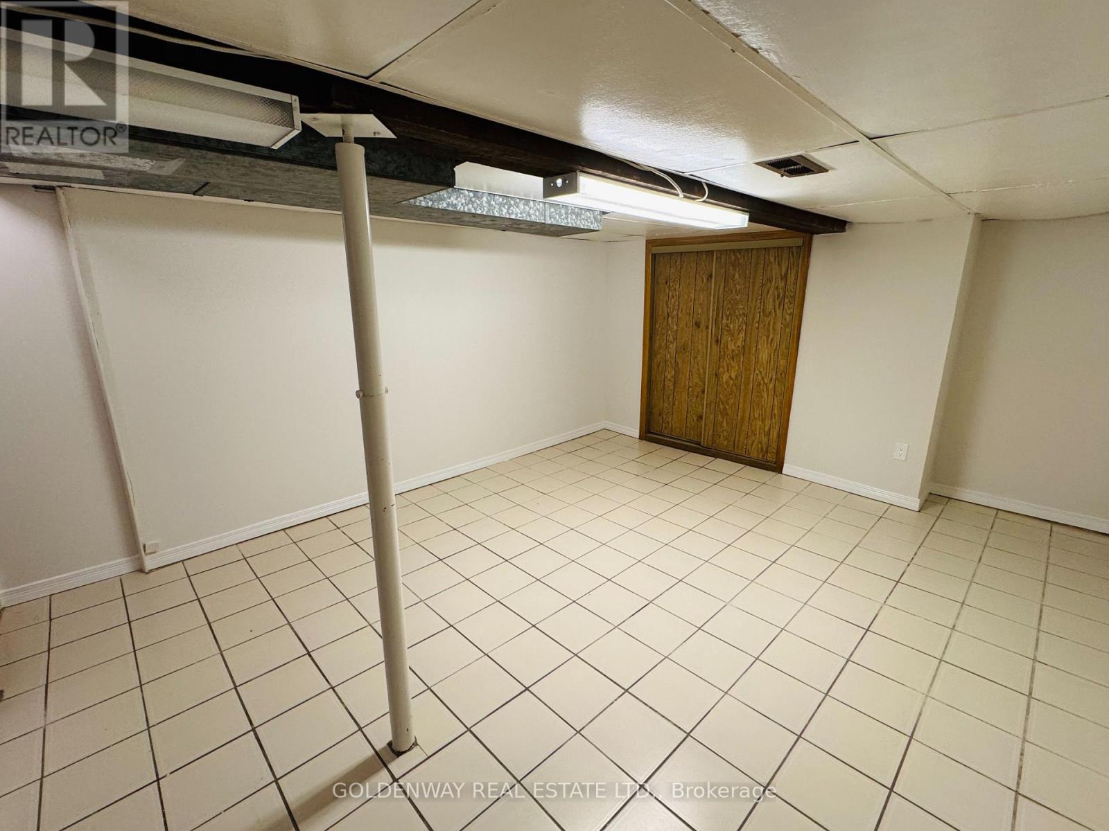 327 SPRINGDALE BOULEVARD - Image 8