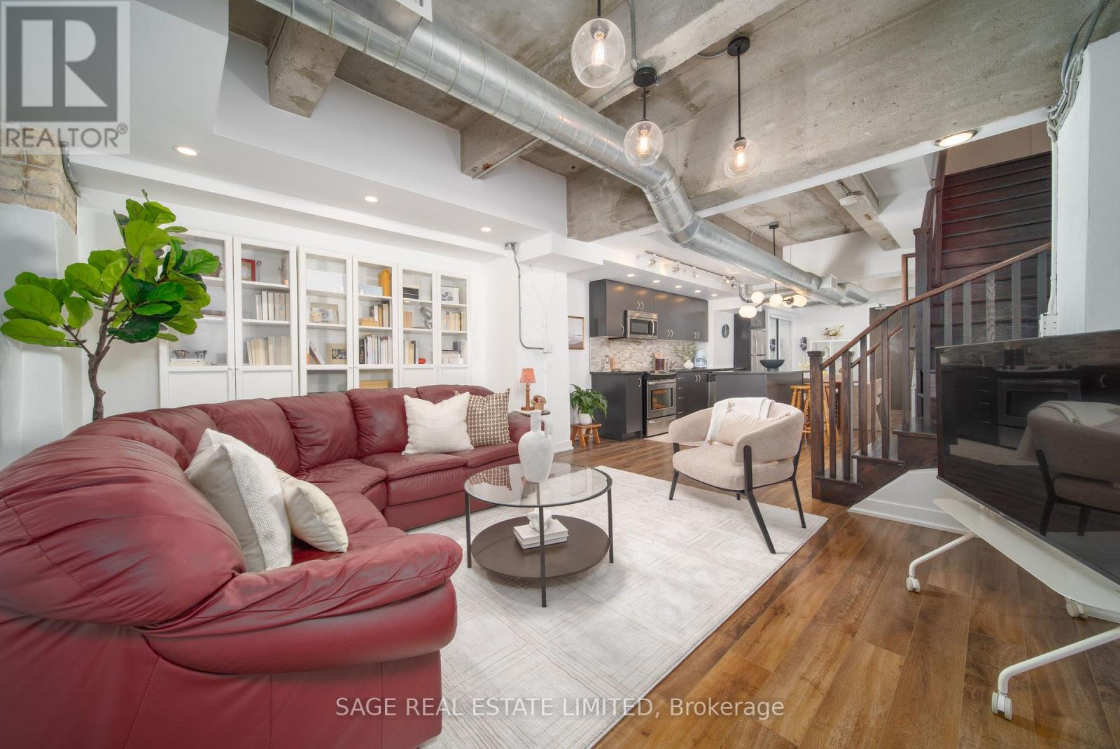 Photo of 201 Carlaw Avenue