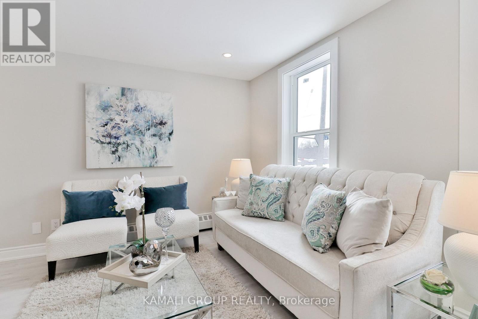 #UNIT 1 81 McMillan Drive, Oshawa (O'Neill), Ontario, L1G3Z7, Oshawa (O'Neill), Ontario — photo 3 of 5
