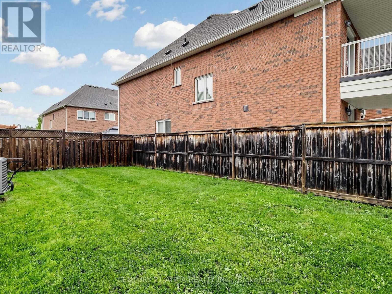 36 HAROLDCREST LANE - 45