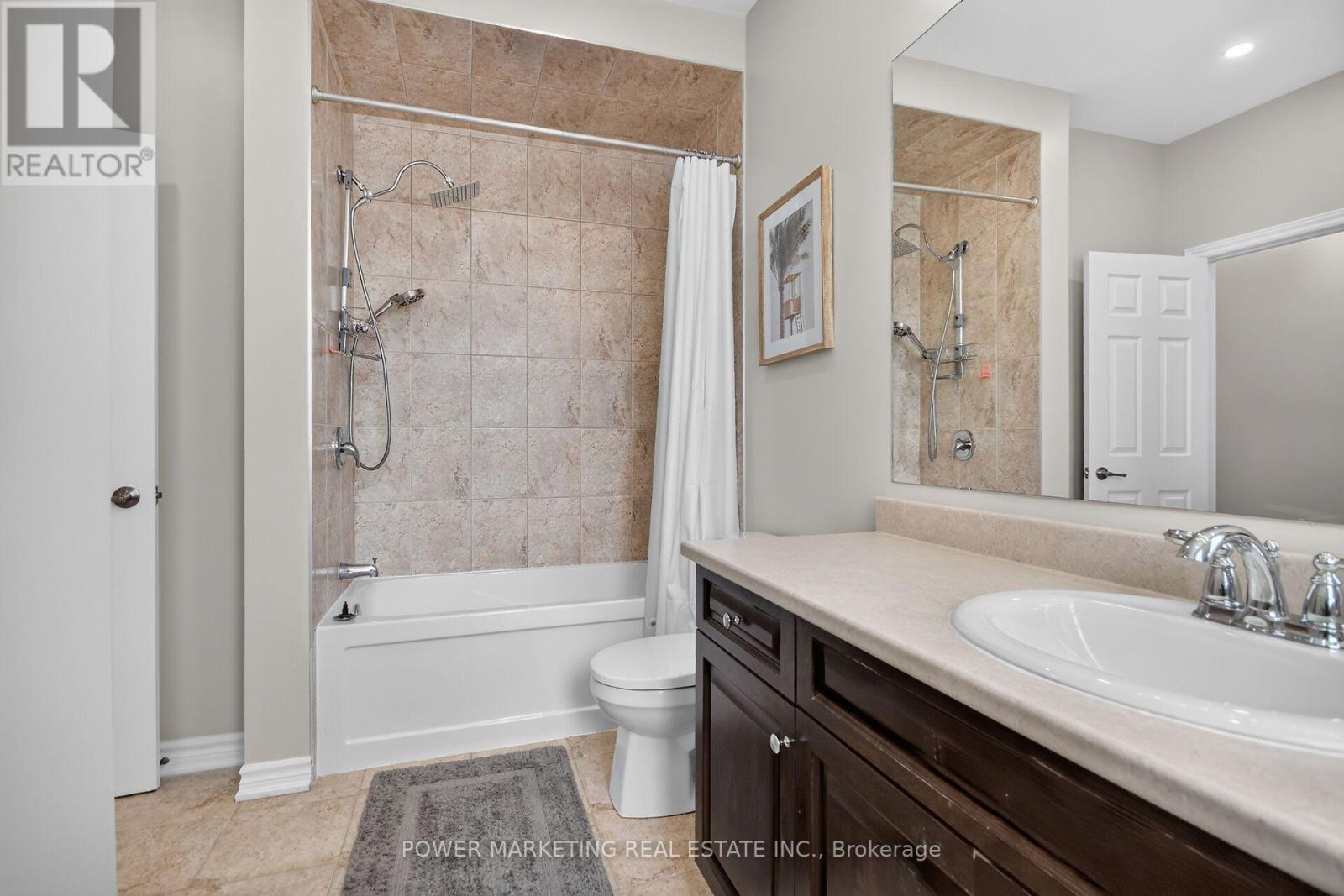 6 Bed, 4 Bath House for Sale in Ottawa – 26 PALMETO COURT, Ottawa – MLS# X13728074 - Image 32