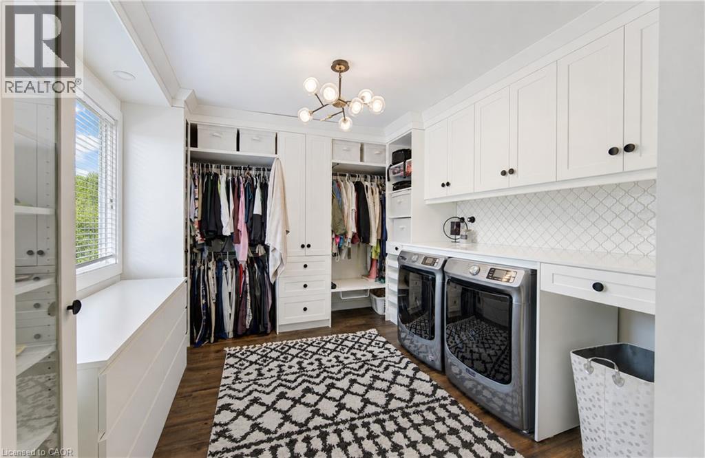 595 MAPLE Avenue N - Image 25