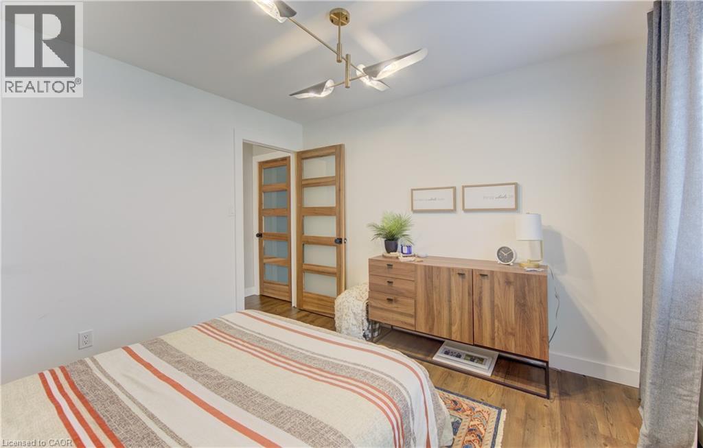 595 MAPLE Avenue N - 27