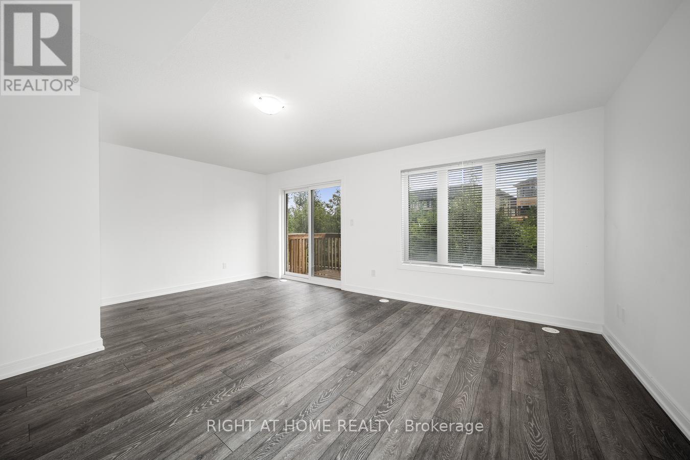 6 BLUE FOREST CRESCENT - Image 4