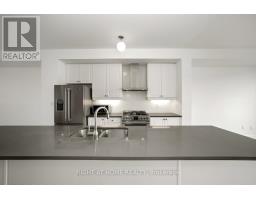 6 Blue Forest Crescent, Barrie, ON L9J0N3 Photo 15