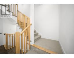 6 Blue Forest Crescent, Barrie, ON L9J0N3 Photo 8