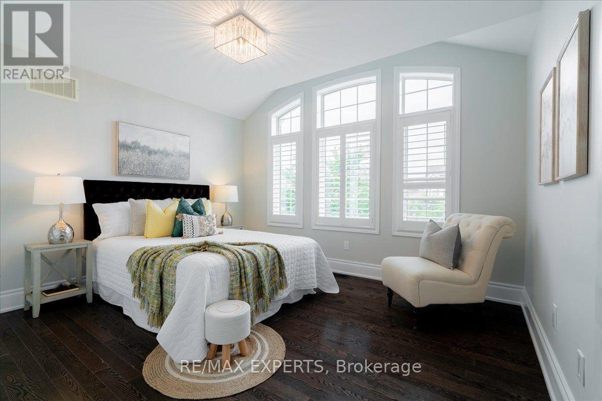 22 TRAVERS GATE - 20