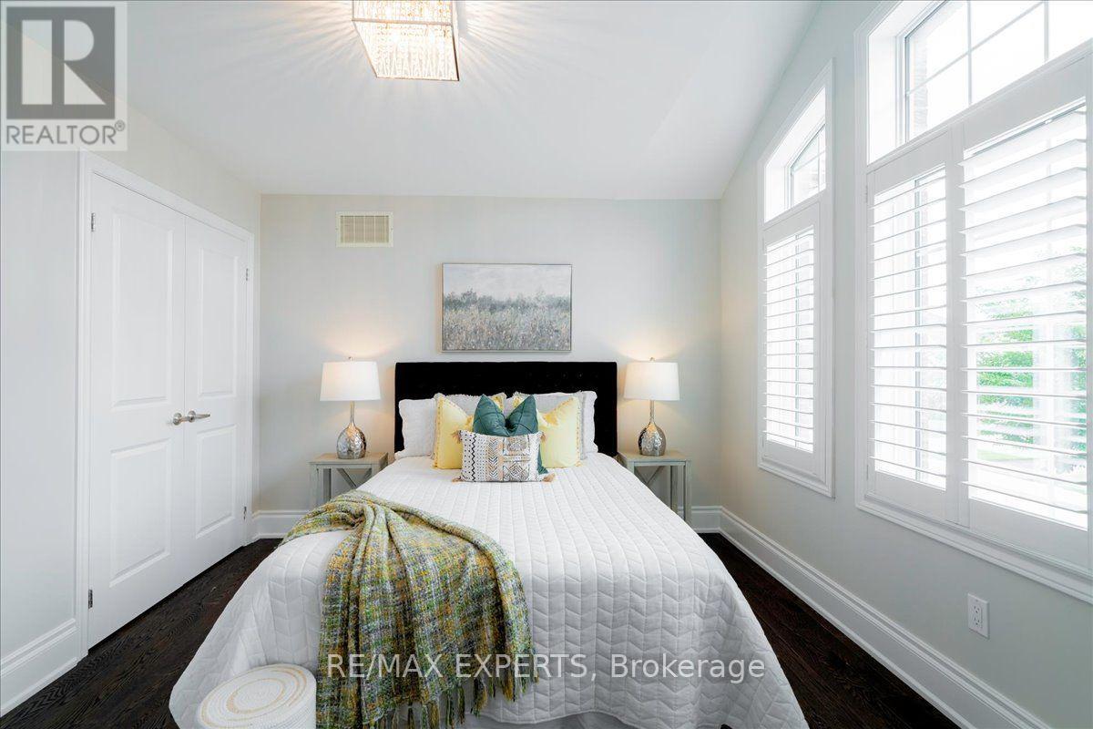 22 TRAVERS GATE - Image 24