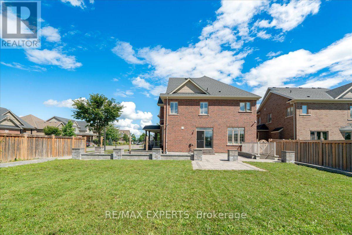 22 TRAVERS GATE - Image 43