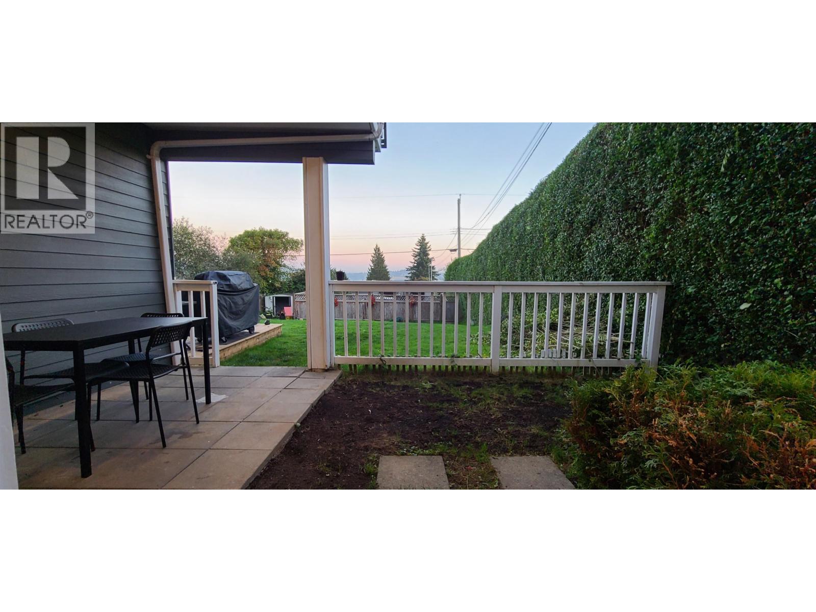851 CALVERHALL ST STREET, North Vancouver — photo 6