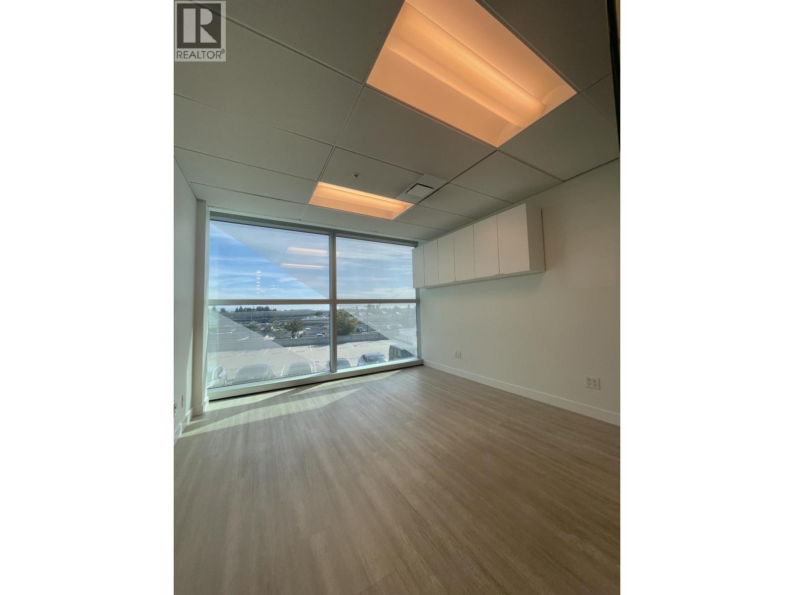 #5080 4000 NO. 3 Road, Richmond, British Columbia, V6X0J8, Richmond, British Columbia — photo 4 of 5