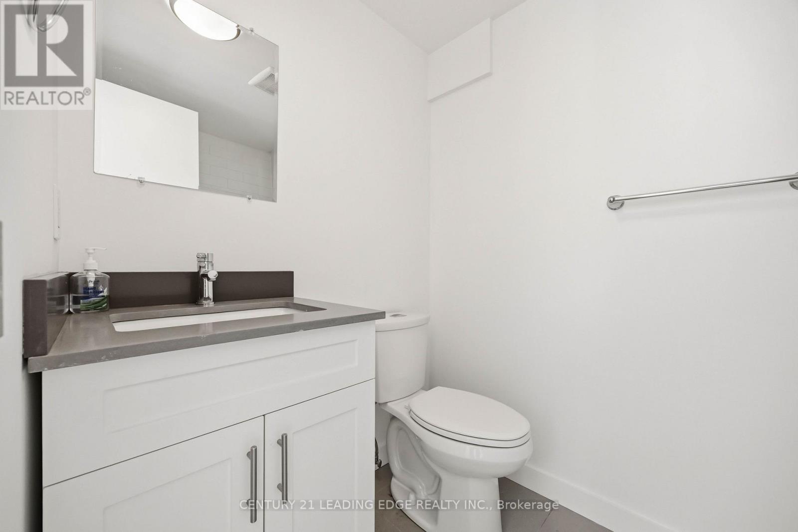 1 A Leonard Avenue — photo 21