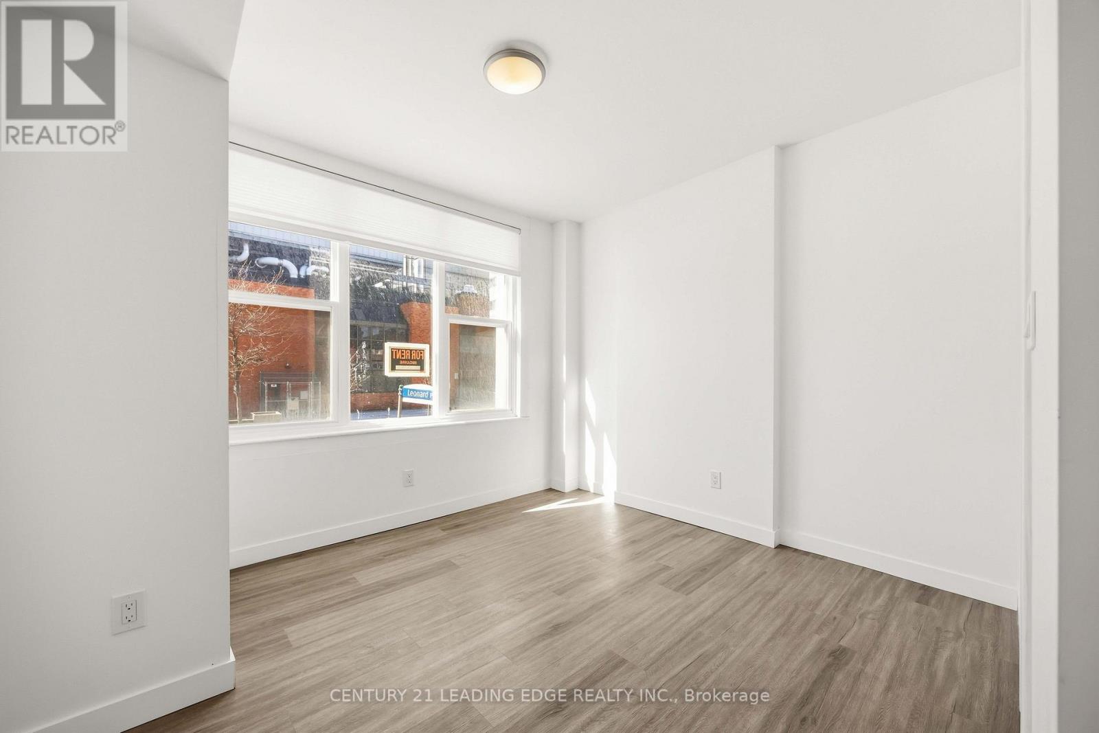 1 A Leonard Avenue — photo 12