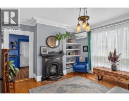 290 Tower Street, photo 11