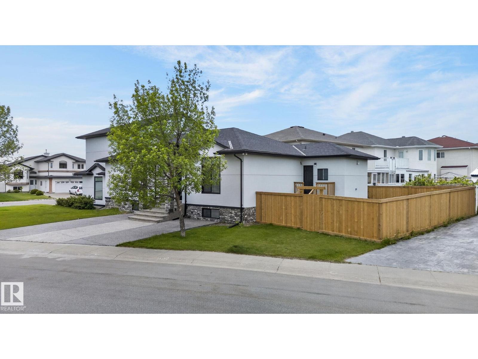 7304 164 AV NW - Image 63