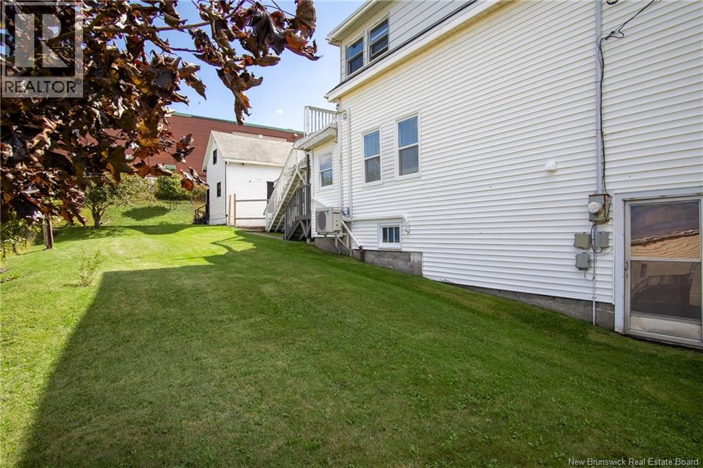 290 Tower Street - Image 36