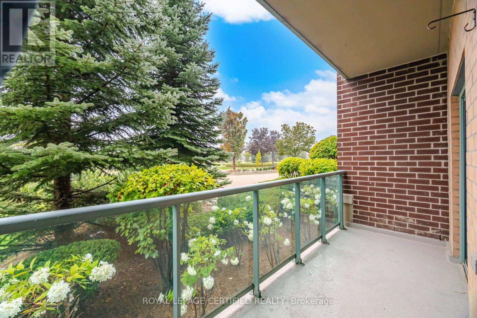 #106 65 VIA ROSEDALE - Image 25