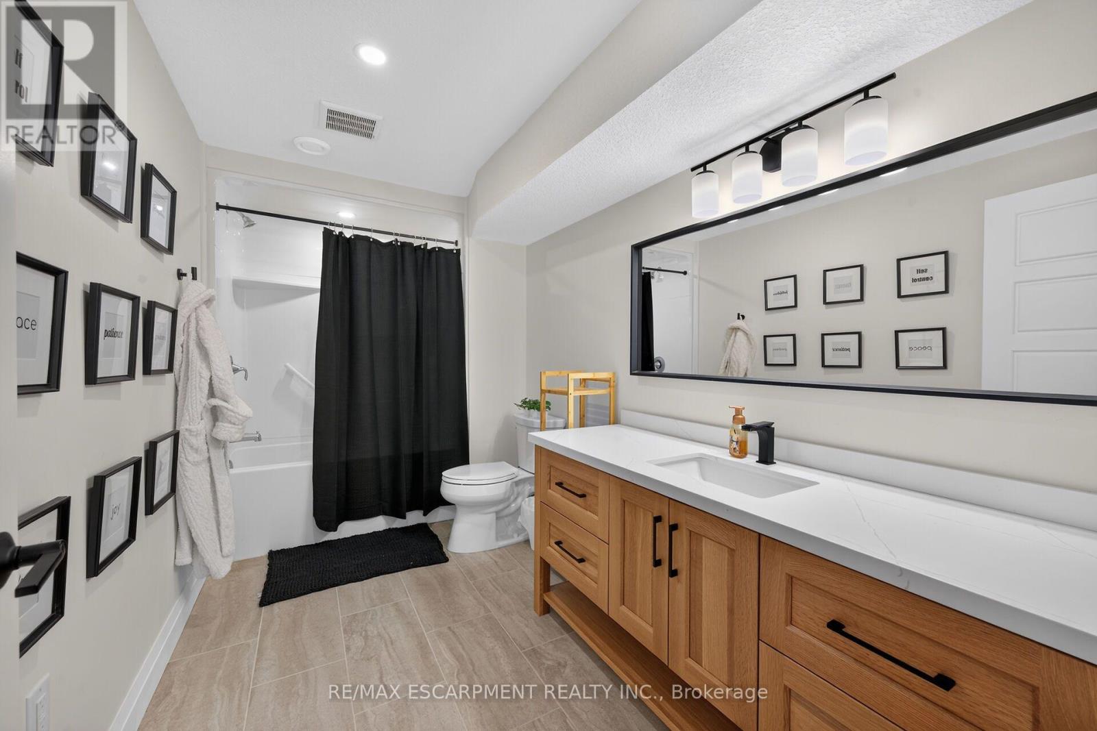 33 MONTURE STREET N - Image 31
