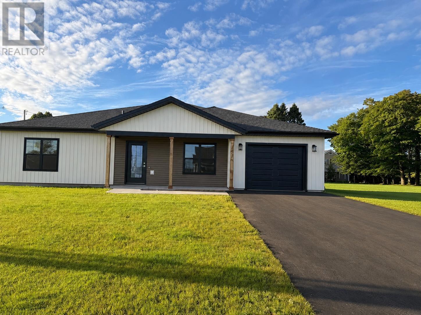 131 HALLIE Drive - 1