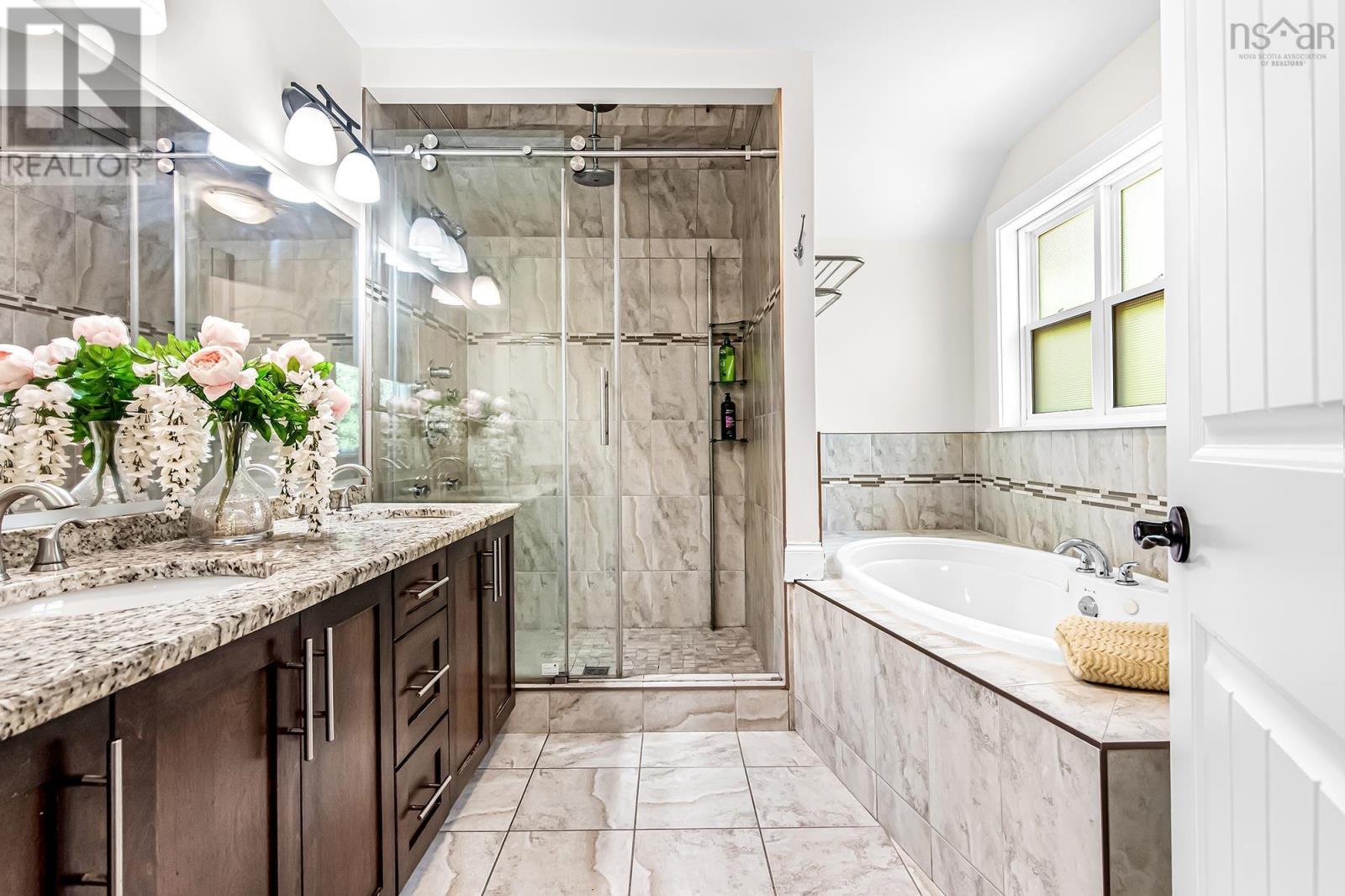 41 Hollyhock Way - Image 20