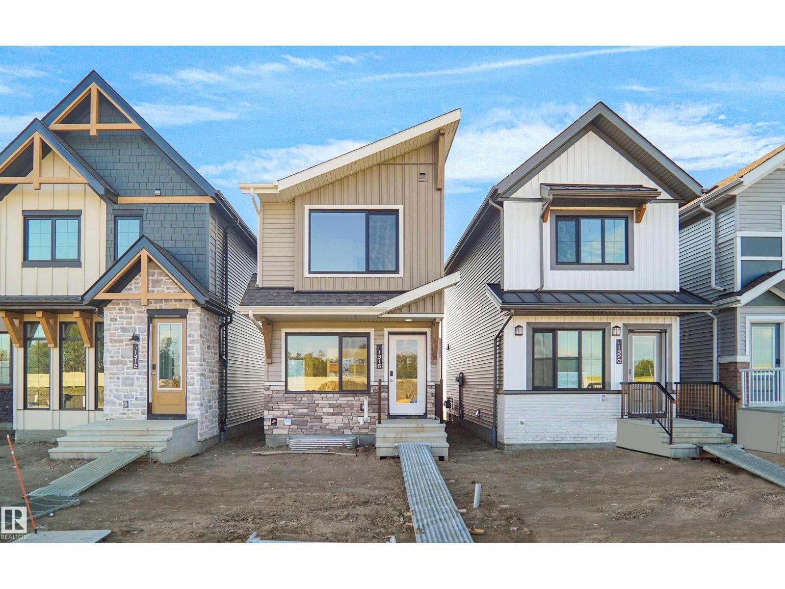 1316 9 ST NW - 1
