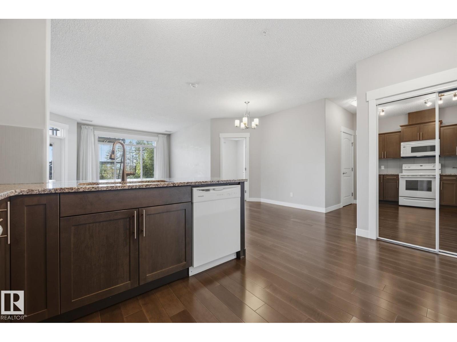 #318 511 QUEEN ST - Image 10