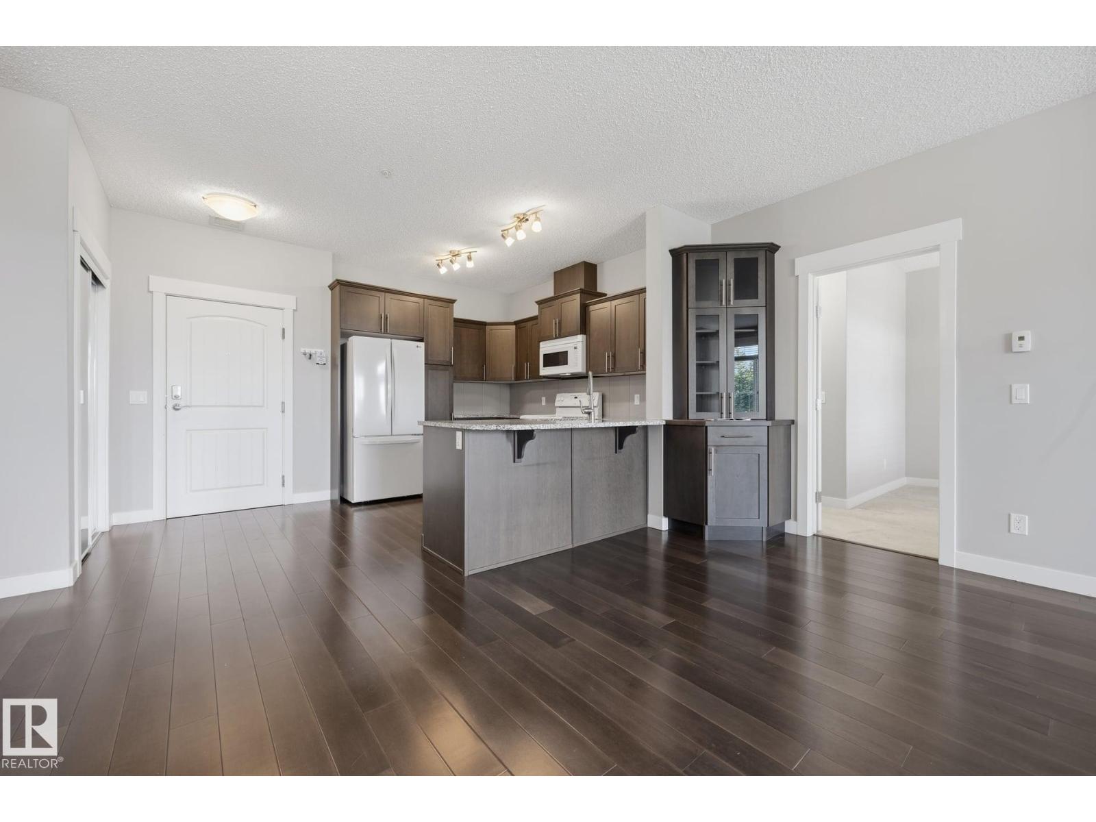 #318 511 QUEEN ST - 11