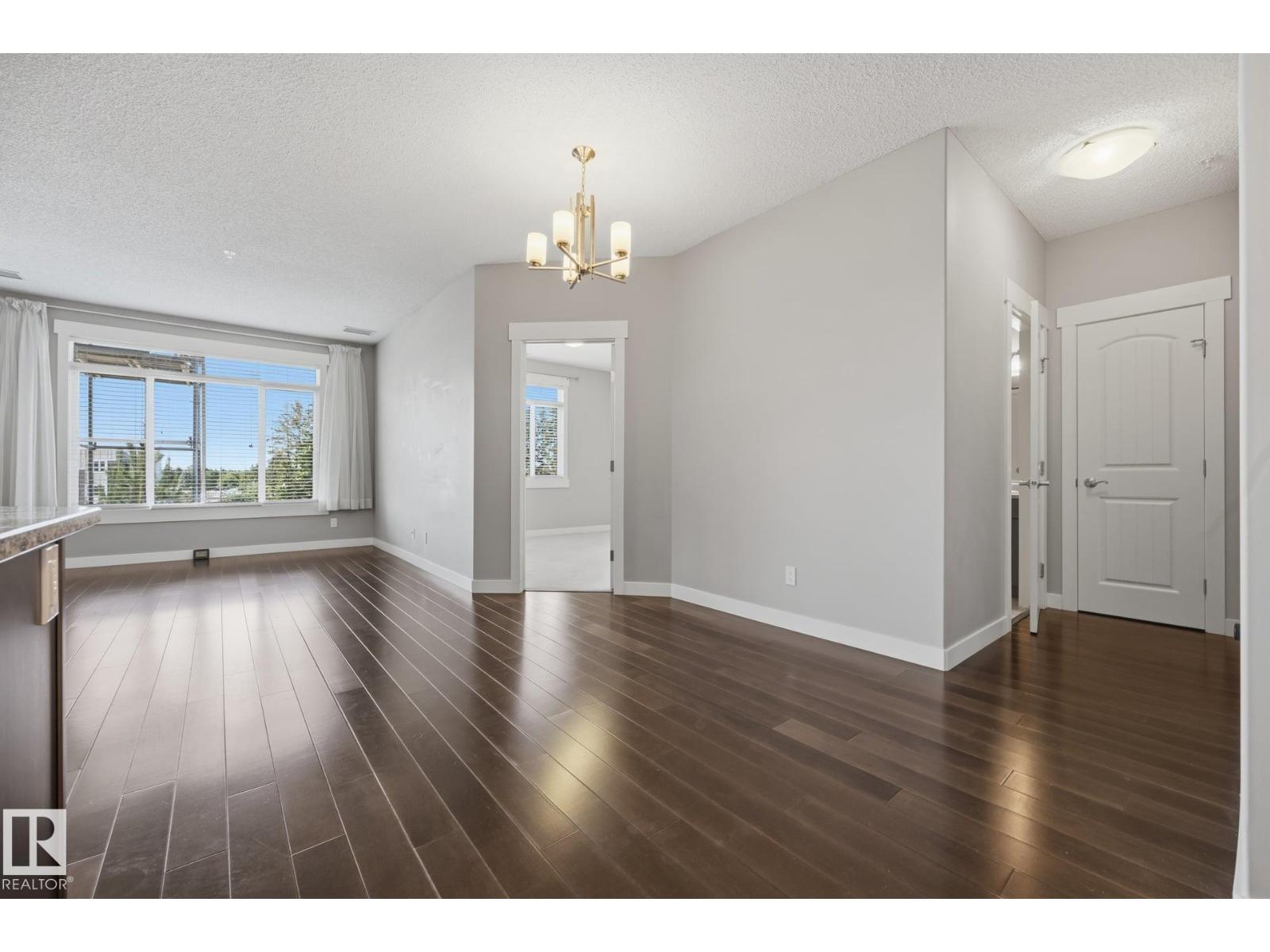 #318 511 QUEEN ST - 12