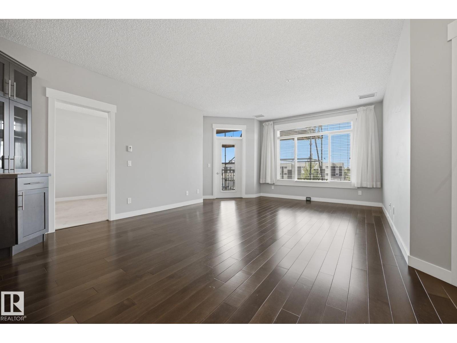 #318 511 QUEEN ST - 14