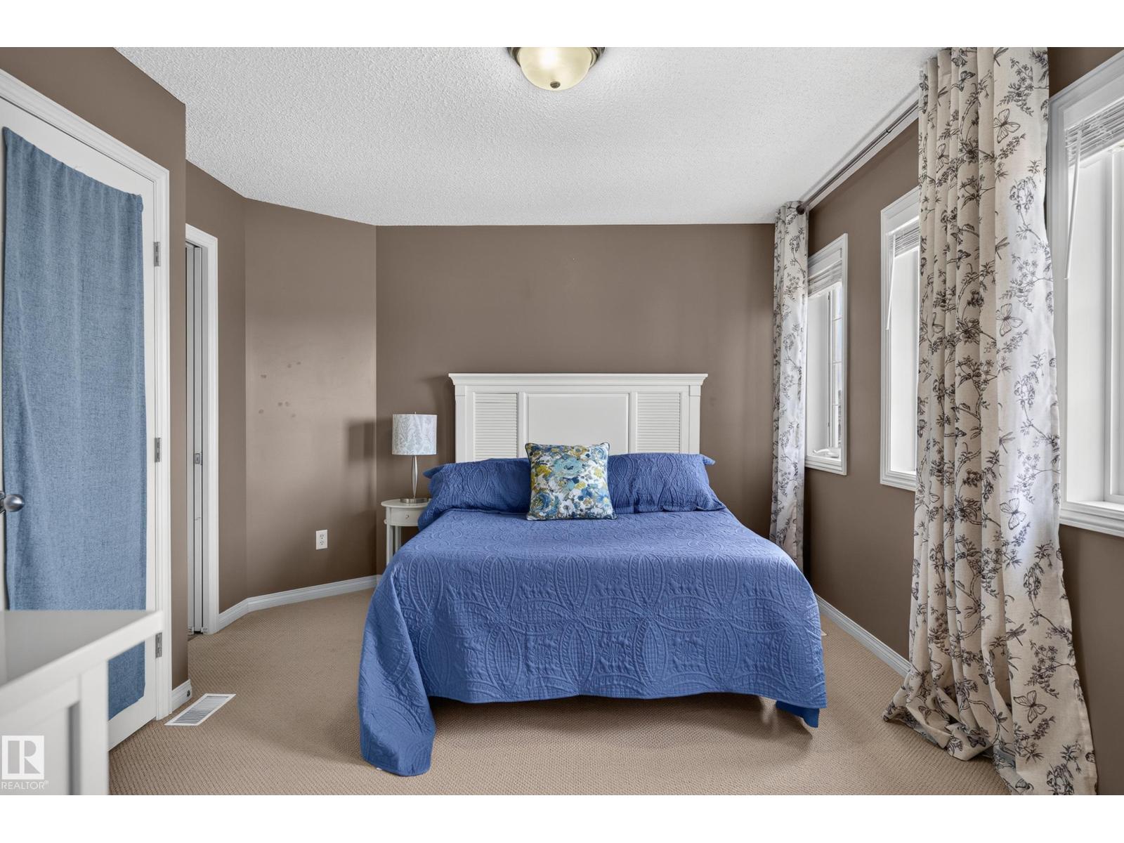 103 BIRCH PL - 28