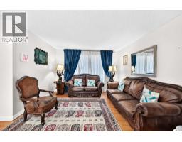 Primary Bedroom - 617 Whitewood Road Ne, Calgary, AB T1Y4A1 Photo 10