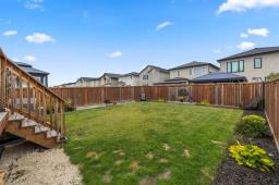 77 Tackaberry Way, Winnipeg, MB R3W0K8 Photo 22
