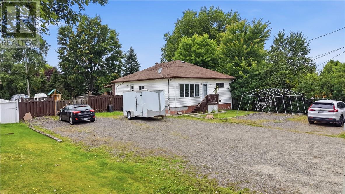 2455 Highway 69N - Image 31