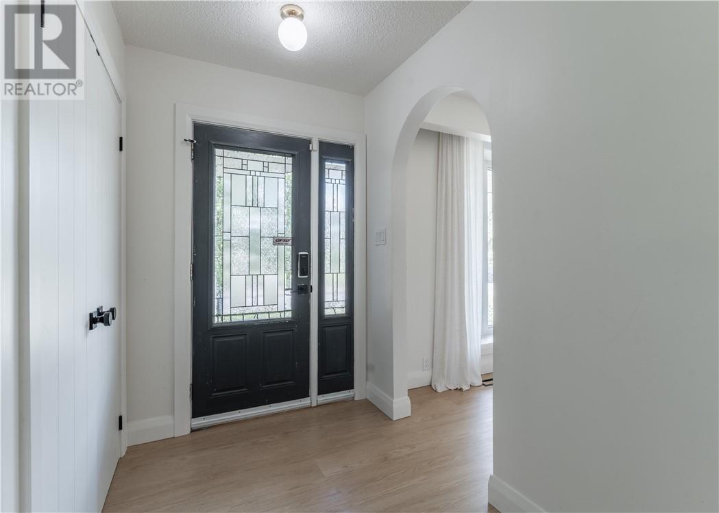 3182 Leo Avenue - 3