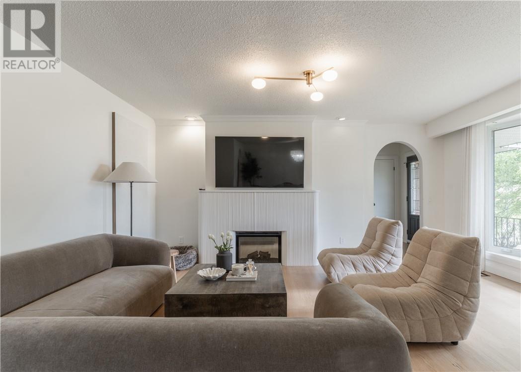 3182 Leo Avenue - 4