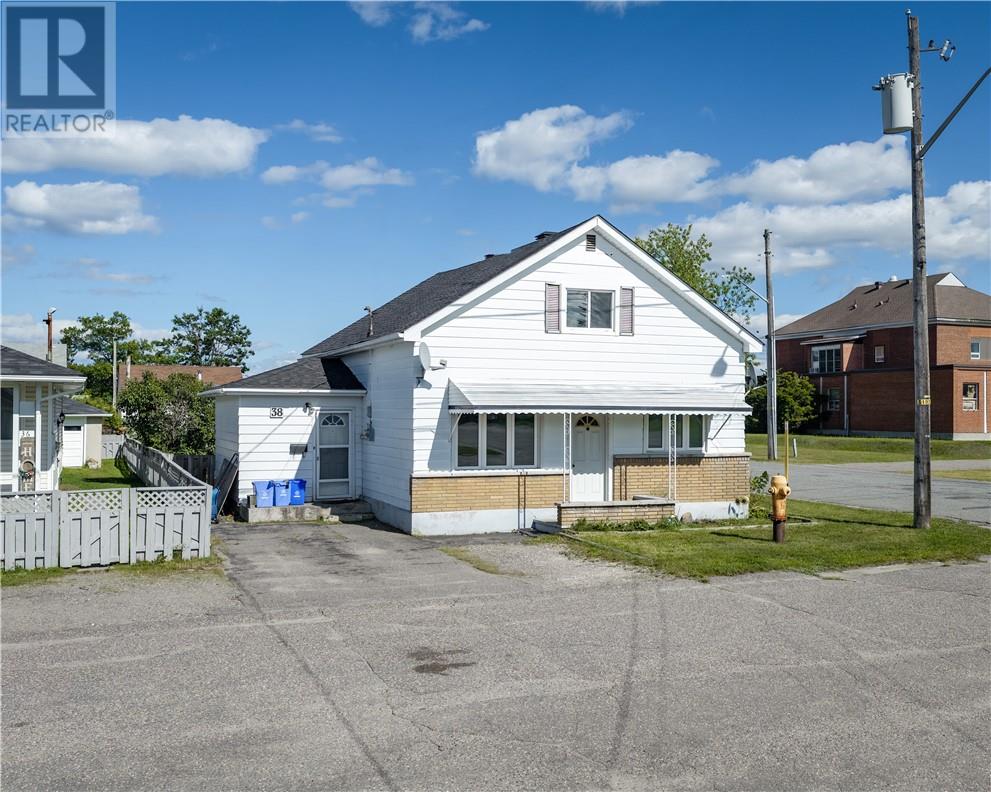38 Kelly Street - 1